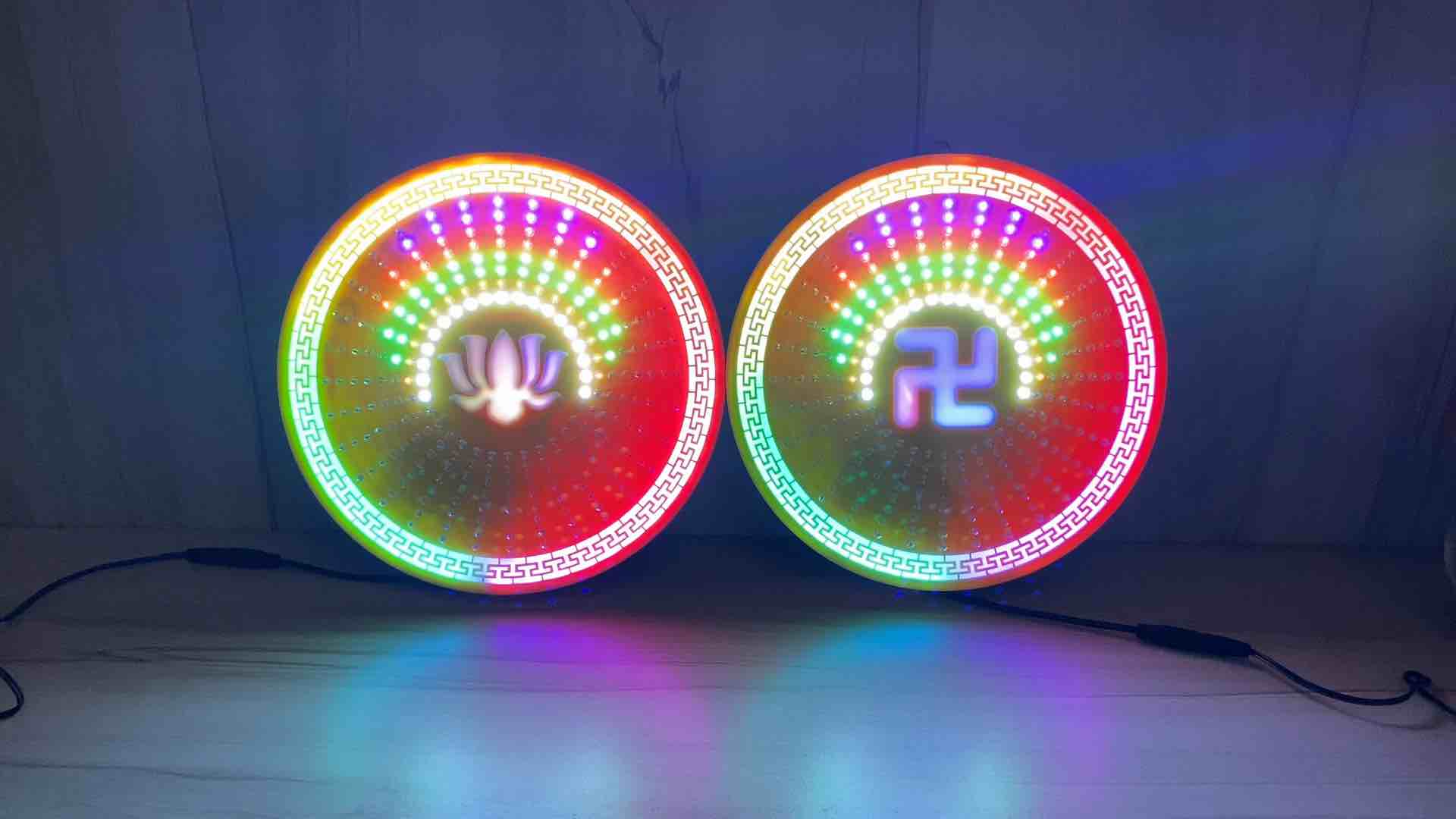 Đèn hào quang Phật hoa văn full màu hình hoa sen và chữ vạn