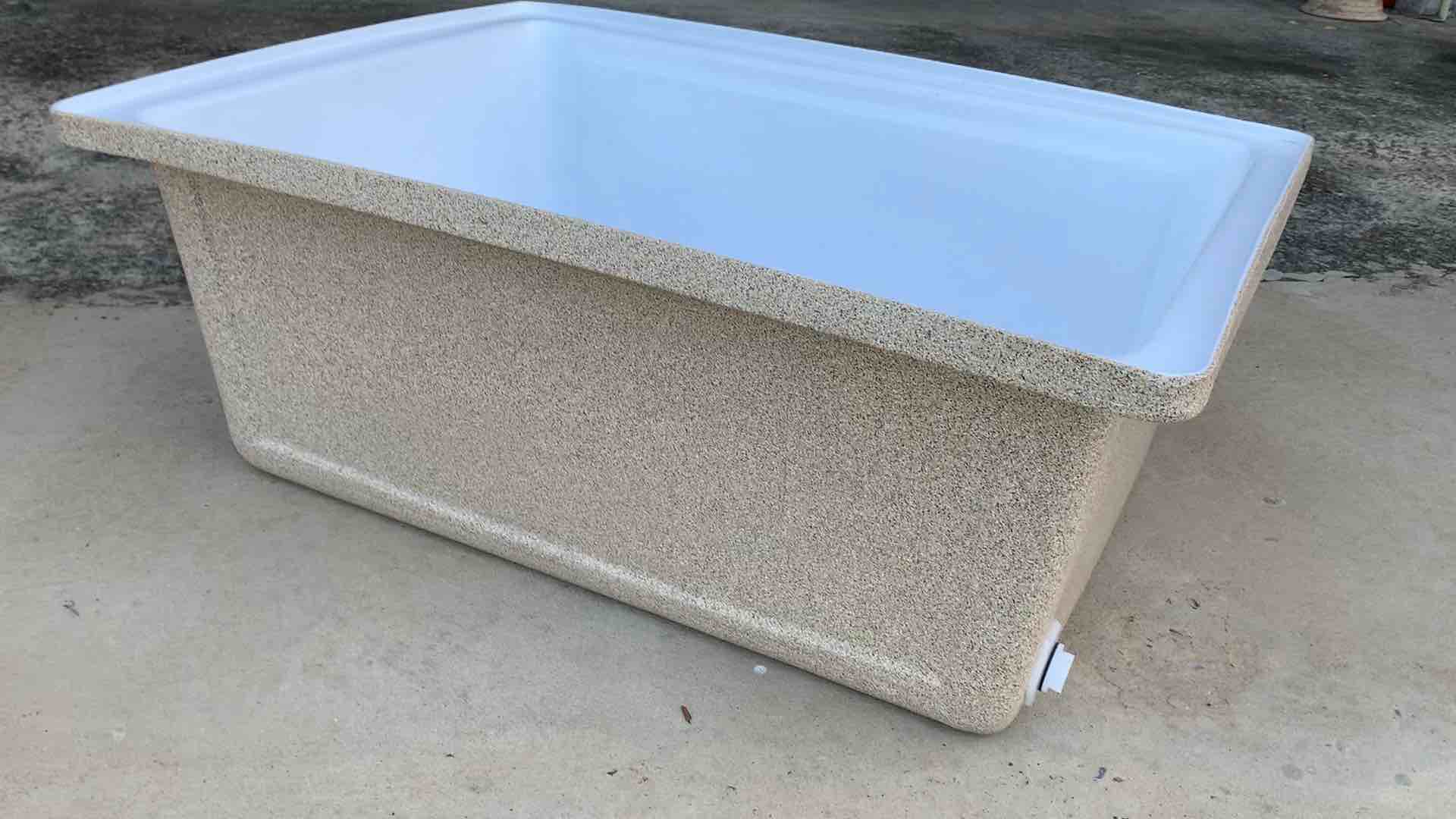 กระบะรองน้ำ 200 ลิตร กระบะพลาสติก อ่างบัว กระบะเตี้ย แข็งแรง ทนทาน ใช้งานได้นานกว่า 10 ปี