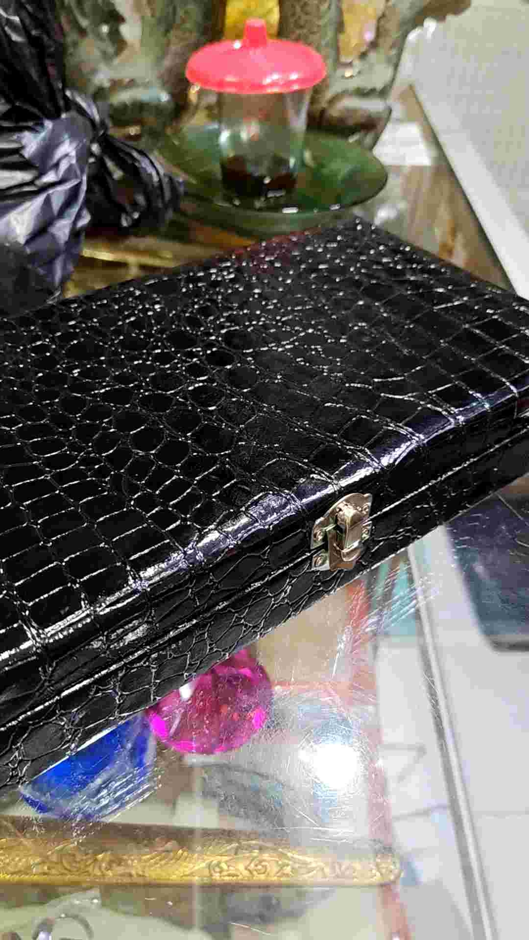 Koleksi Cincin Kuno Jaman Dulu Dengan Batu Merah Asli