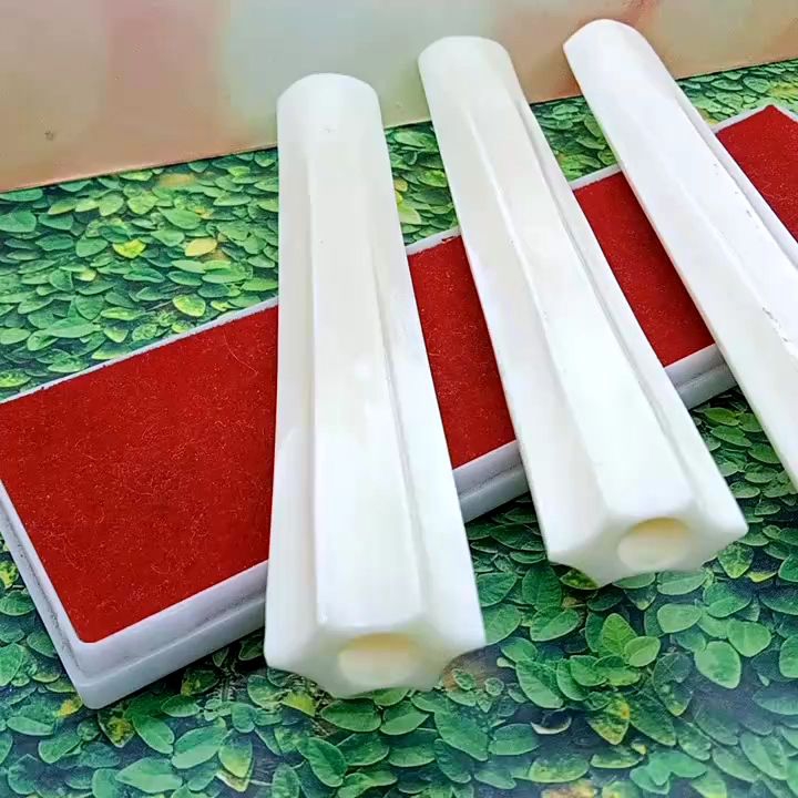 Produk E-commerce A38: Pipa Tulang Iga Motif Belimbing Spesial