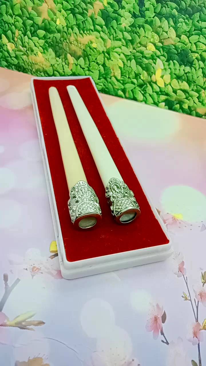 Pipa Tulang Sapi Ukir: Variasi Alpaka B163