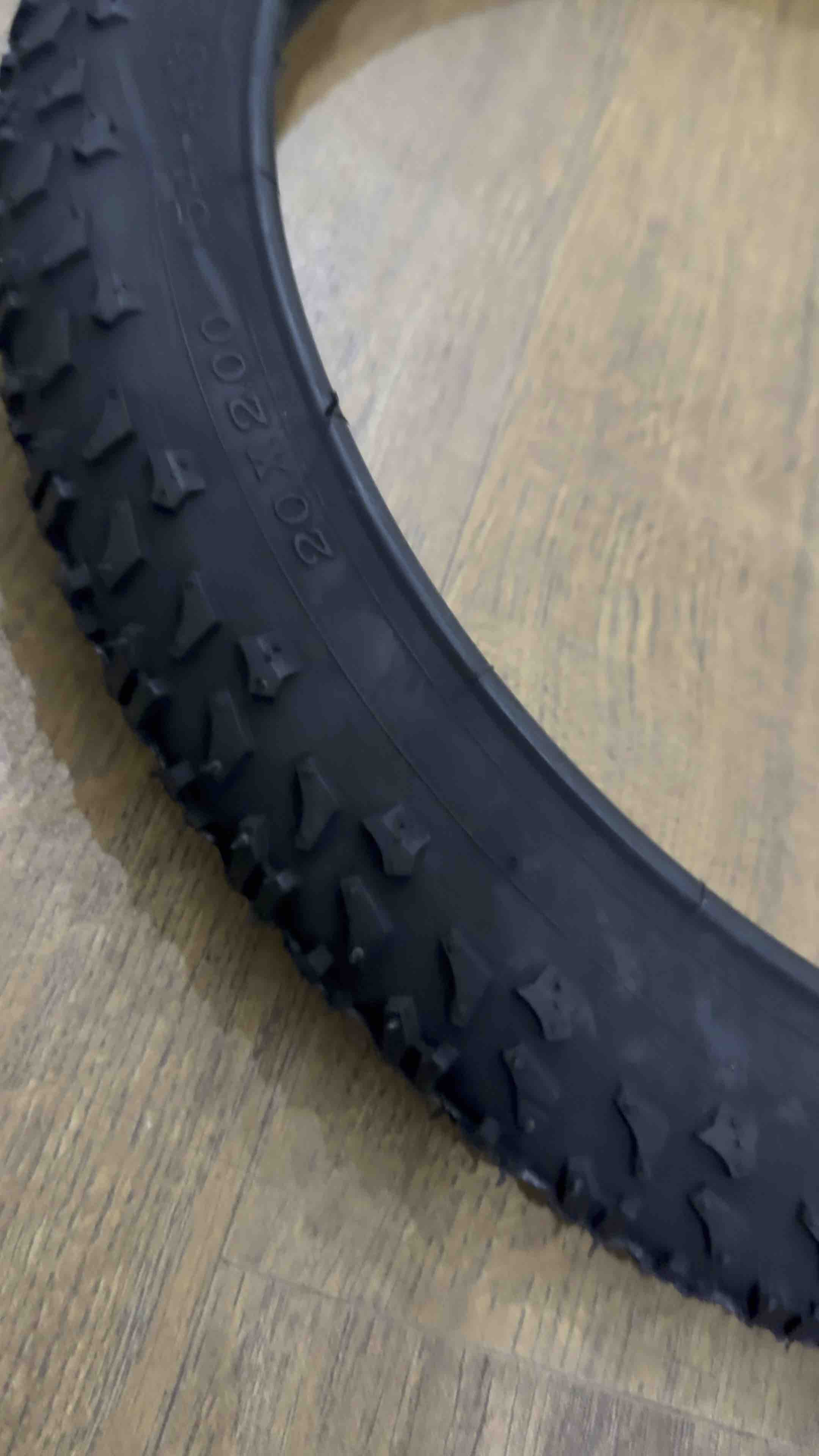(( TIRE 20 x 2.00 DELI TIRE )) Ban Luar Sepeda 20 inch BMX Mini Sepeda Lipat Minion Mini Velo 20 in Sedia Ban Dalam Juga Polygon Delitire