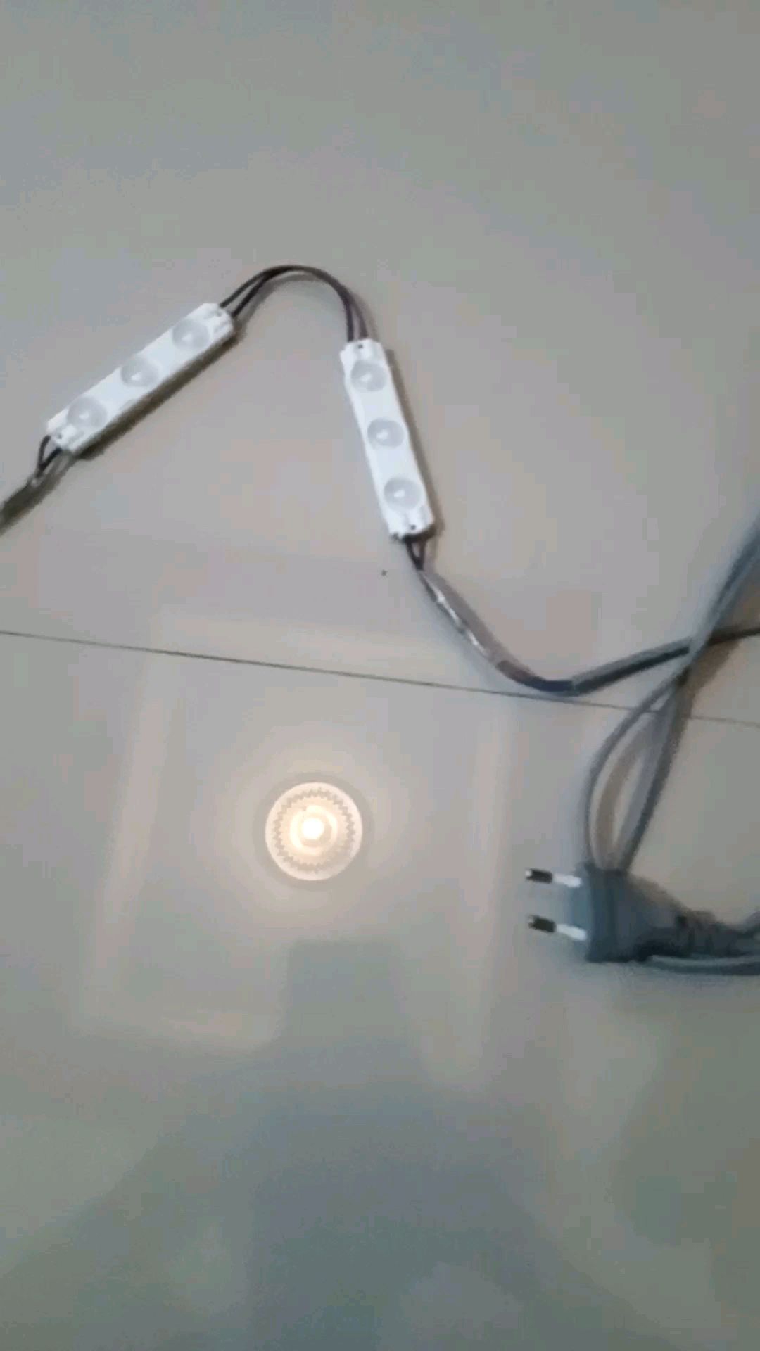 Lampu LED 3 Mata AC Langsung Colok Listrik 220 Volt Tanpa Adaptor