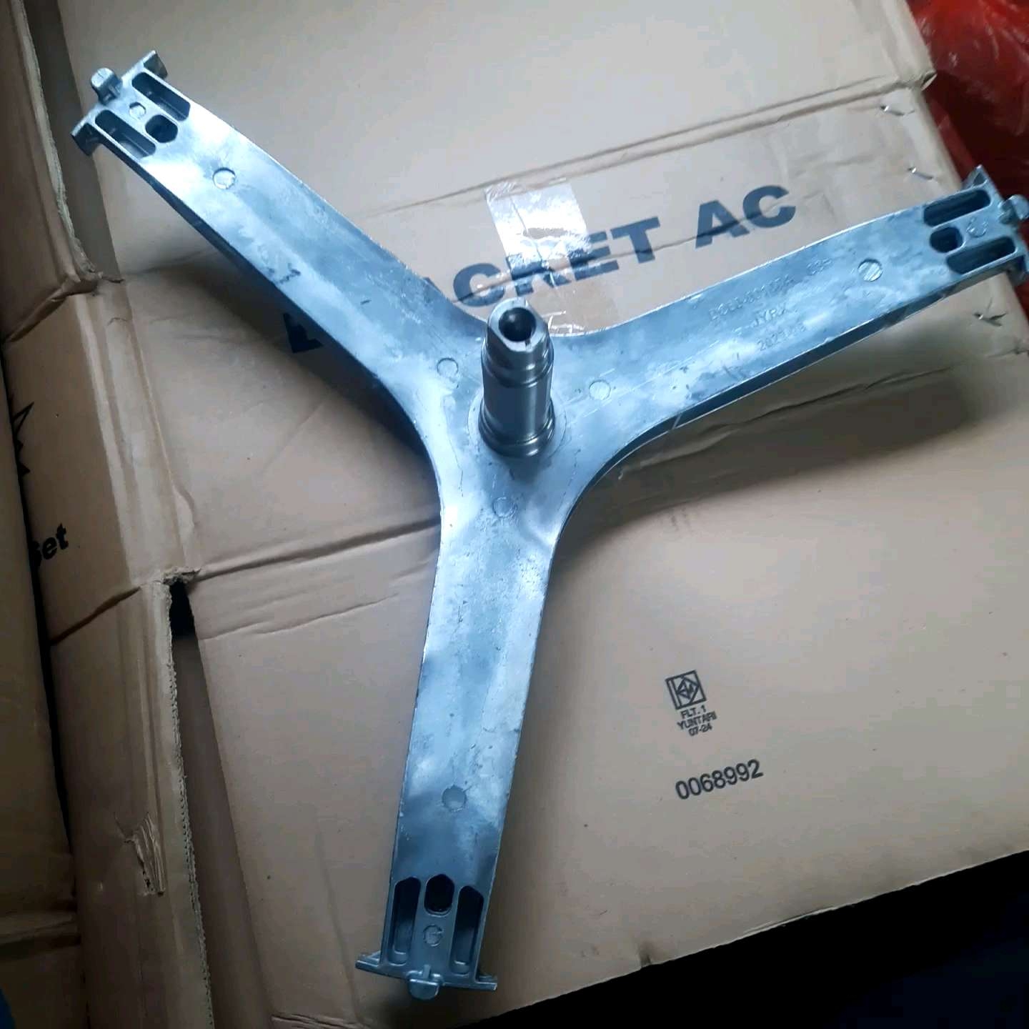 Segitiga spider mesin cuci front loading Samsung WW70J42G0KW